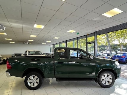 Toyota-Hilux