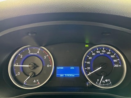 Toyota-Hilux