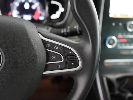Renault-Scenic