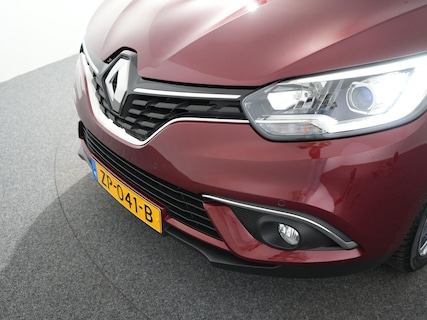 Renault-Scenic