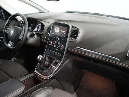 Renault-Scenic