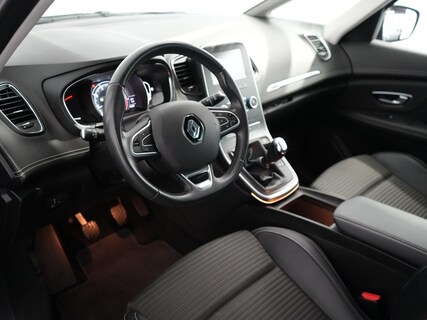 Renault-Scenic