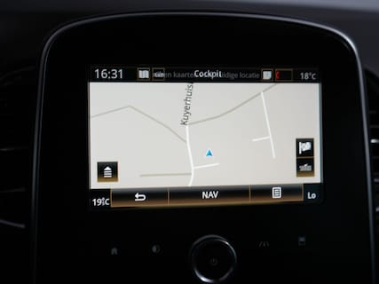 Renault-Scenic