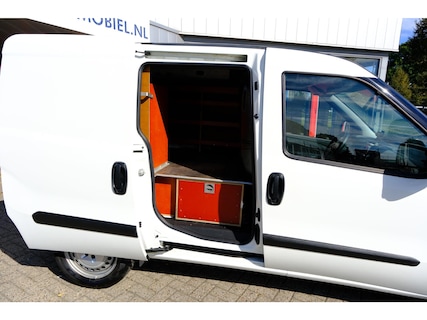Opel-Combo