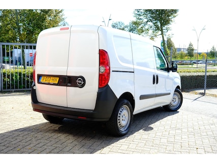 Opel-Combo