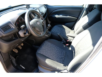 Opel-Combo