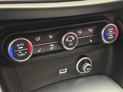 Alfa Romeo-Stelvio