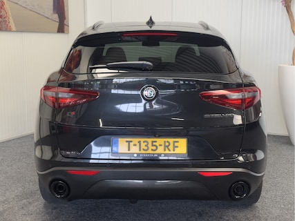 Alfa Romeo-Stelvio