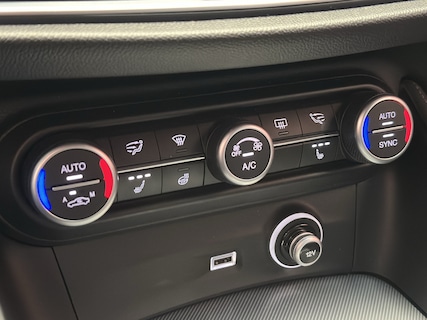 Alfa Romeo-Stelvio