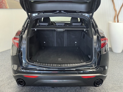 Alfa Romeo-Stelvio