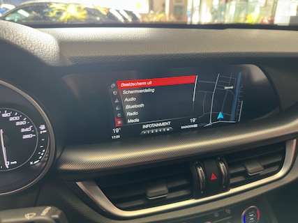 Alfa Romeo-Stelvio