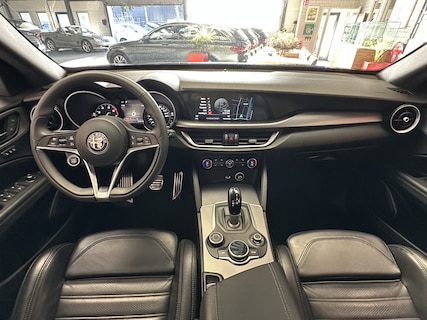 Alfa Romeo-Stelvio