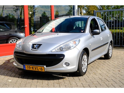Peugeot-206+