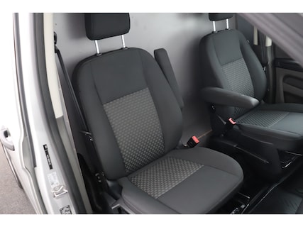 Ford-Transit Custom