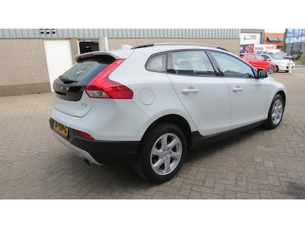 Volvo-V40 Cross Country