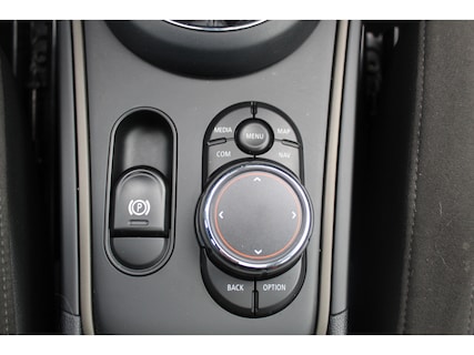 MINI-Countryman