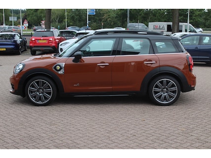 MINI-Countryman