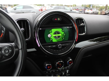 MINI-Countryman
