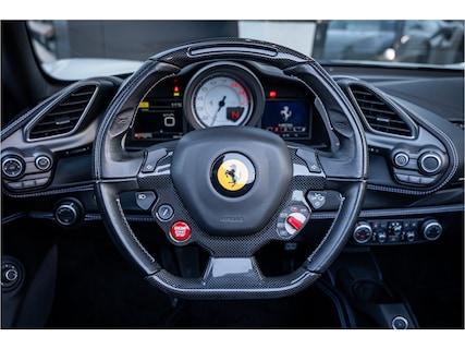Ferrari-488