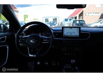 Kia-ProCeed