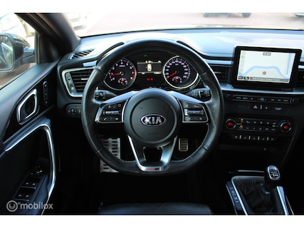 Kia-ProCeed