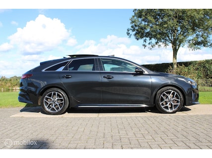 Kia-ProCeed