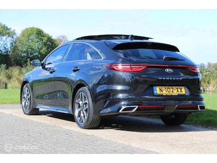 Kia-ProCeed