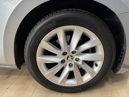 Skoda-Superb