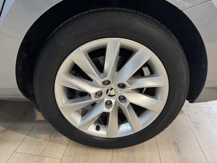 Skoda-Superb