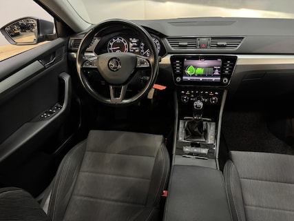 Skoda-Superb
