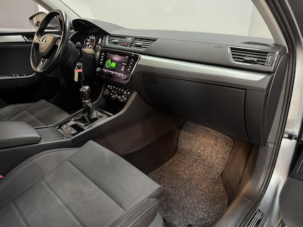Skoda-Superb
