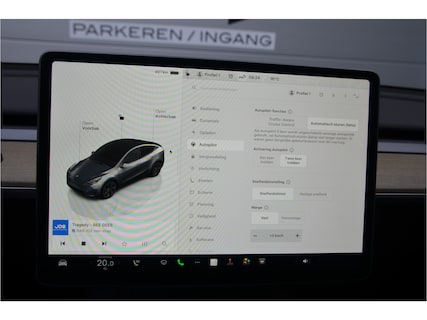 Tesla-Model Y