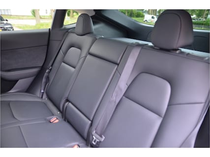 Tesla-Model Y