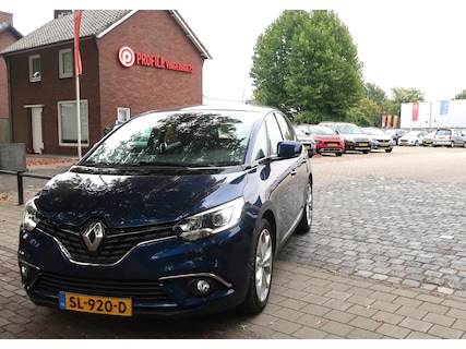 Renault-Scenic