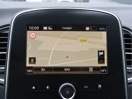 Renault-Scenic