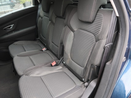 Renault-Scenic