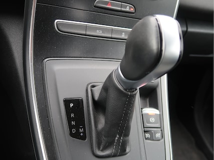 Renault-Scenic