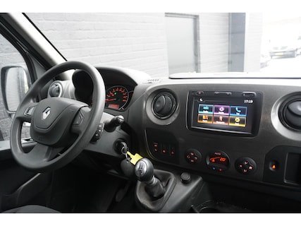 Renault-Master