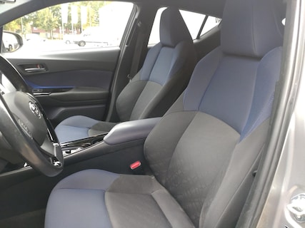 Toyota-C-HR