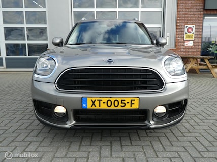 MINI-Countryman