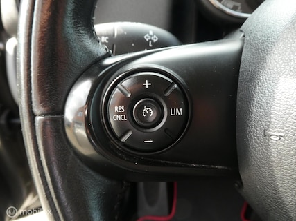 MINI-Countryman
