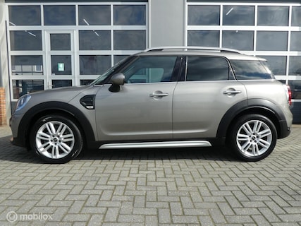 MINI-Countryman