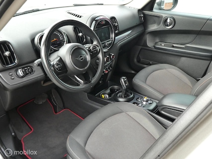 MINI-Countryman