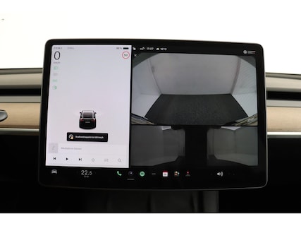 Tesla-Model Y