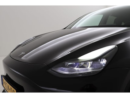 Tesla-Model Y