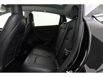 Tesla-Model Y