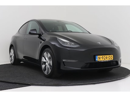 Tesla-Model Y