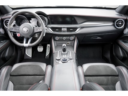 Alfa Romeo-Stelvio