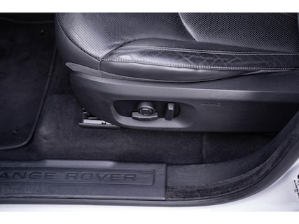 Land Rover-Range Rover Evoque