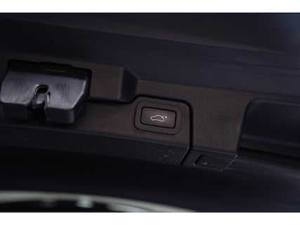 Land Rover-Range Rover Evoque